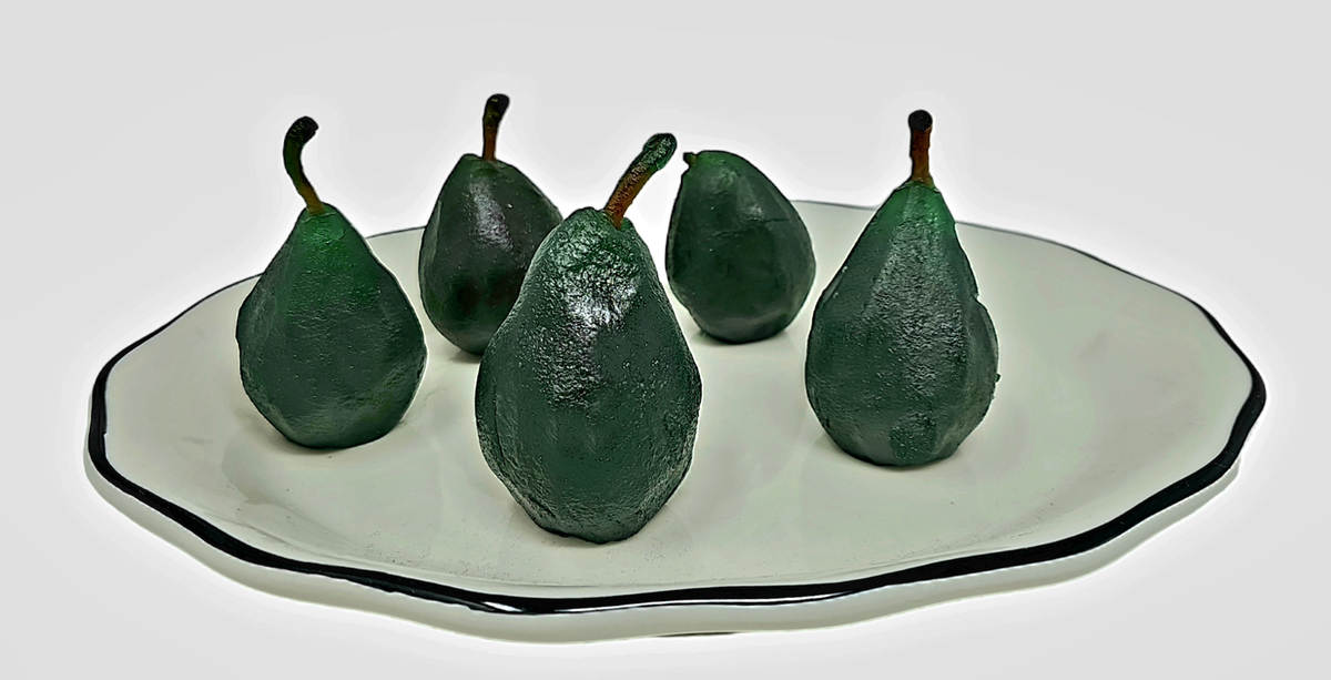 Whole Candied Green Pear - Candied Fruit for Fruit Cake and Pastry Decorating - Imported From Italy